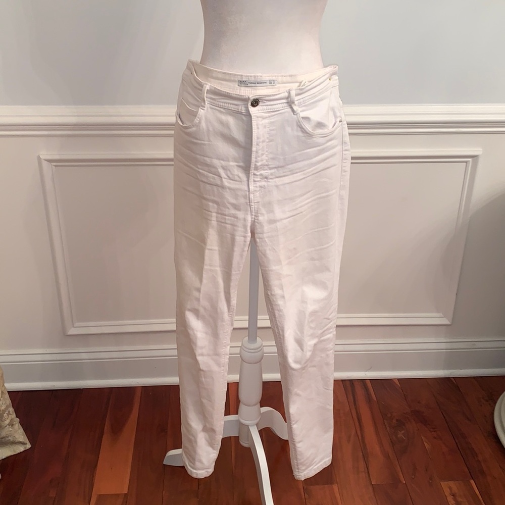 Zara Trafaluc Denimware White Straight Leg High Rise Jeans Size Ten